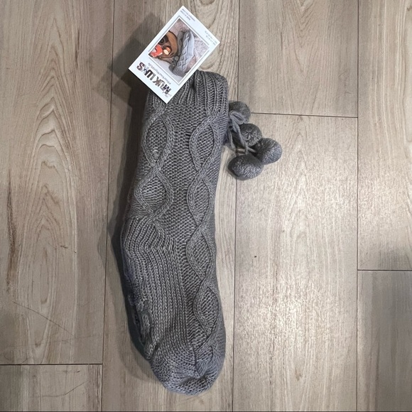 Muk Luks Womens Tall Pom Cabin Socks Size S/M - Picture 4 of 7